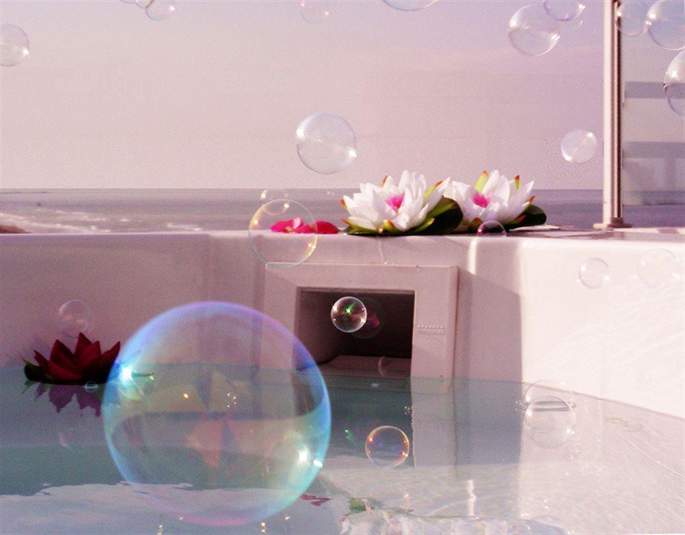 Hotel Commodore Riccione Dış mekan fotoğraf