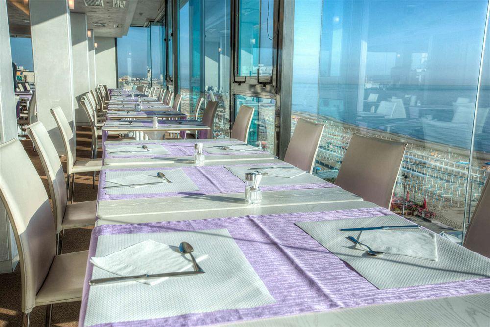 Hotel Commodore Riccione Dış mekan fotoğraf