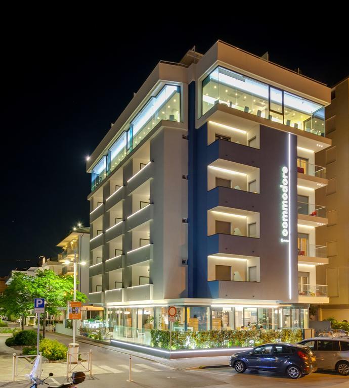 Hotel Commodore Riccione Dış mekan fotoğraf