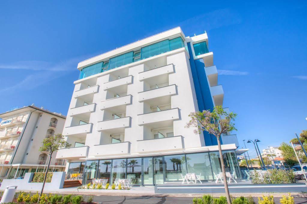 Hotel Commodore Riccione Dış mekan fotoğraf